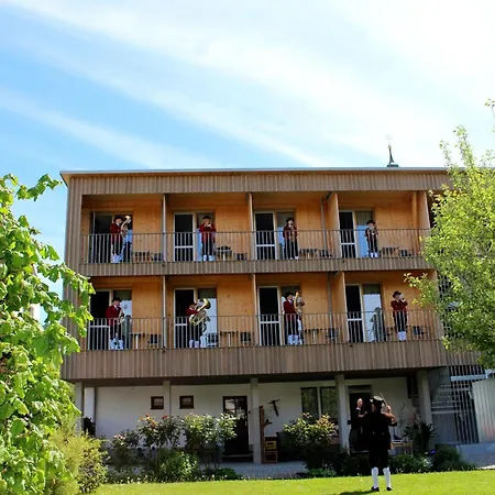 Gaestehaus Bernhard 3*