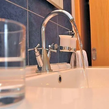 Gaestehaus Bernhard Bed & Breakfast 3*