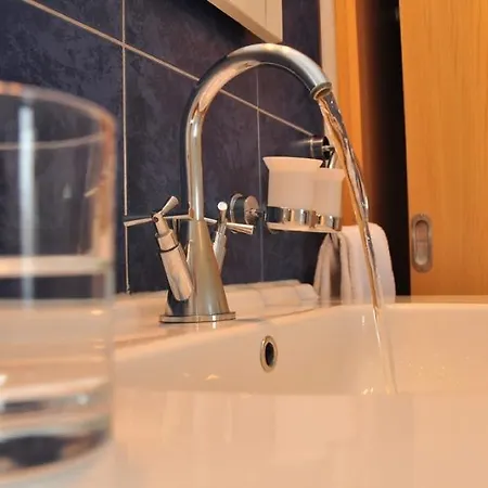 Gaestehaus Bernhard 3* לוכאו ביי ברגנץ