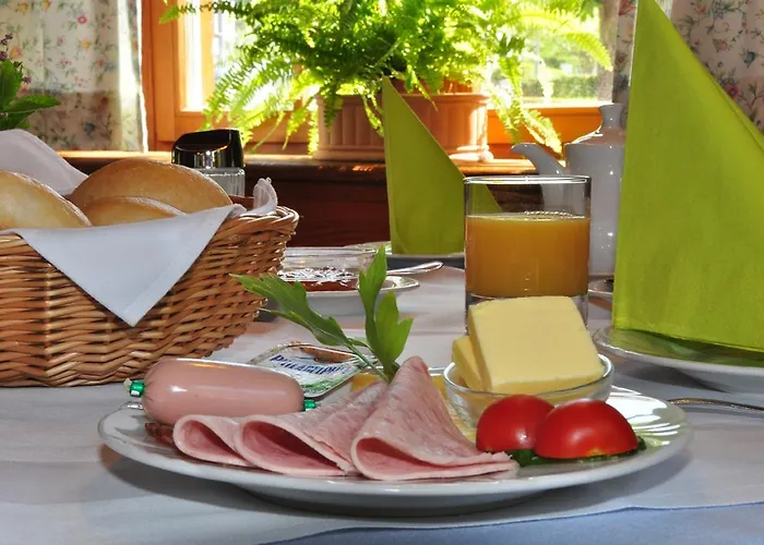 Bernhard Frühstückspension 3*